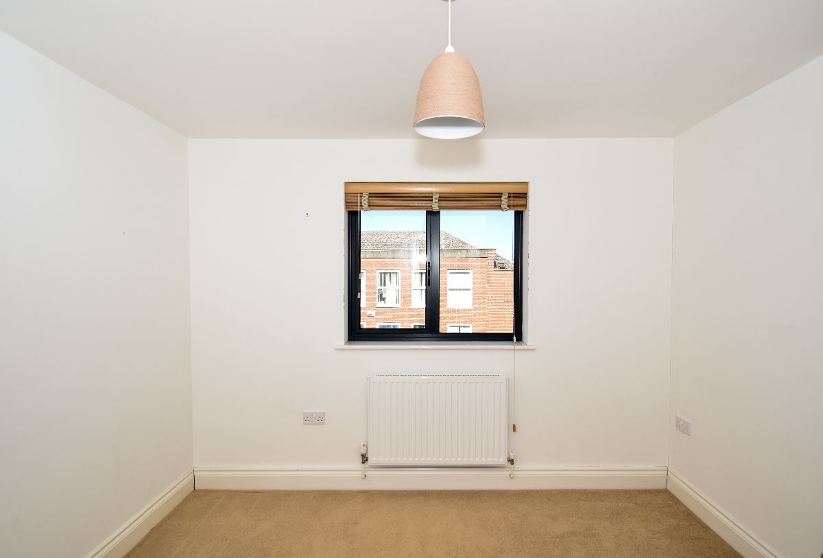 2 bed flat to rent in Scots Lane, Salisbury 8
