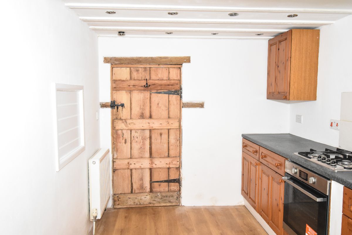 2 bed terraced house to rent in North Street, Salisbury 7