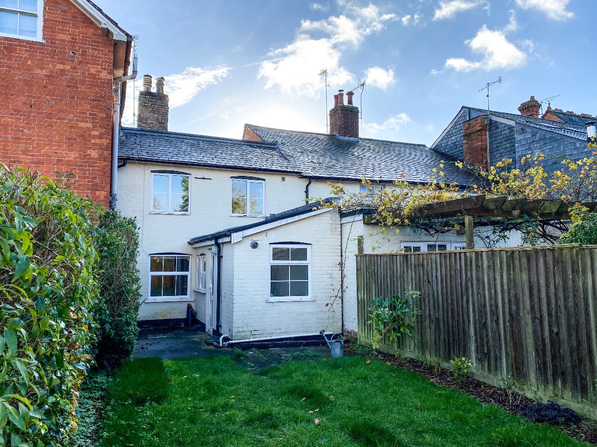 2 bed terraced house to rent in North Street, Salisbury  - Property Image 18