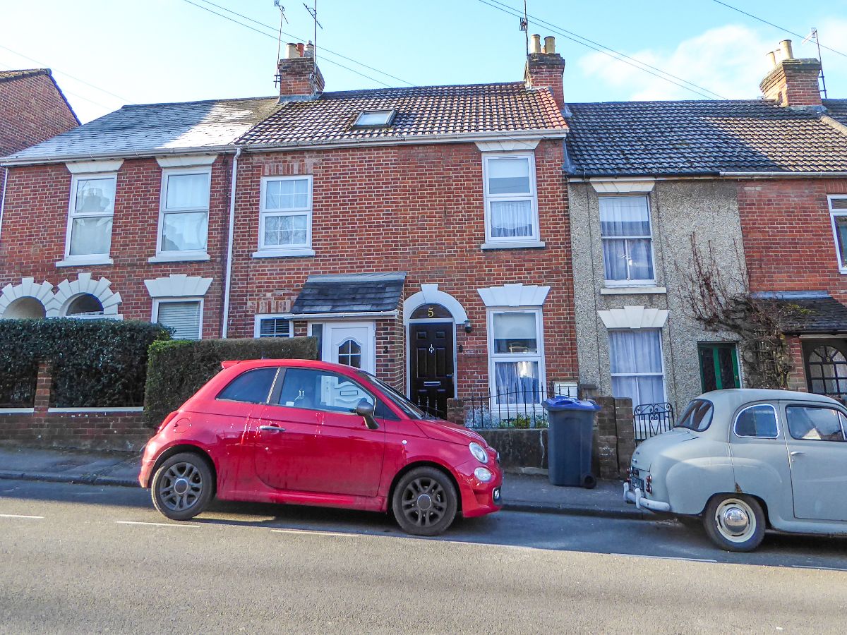 2 bed terraced house to rent in Park Street  - Property Image 11