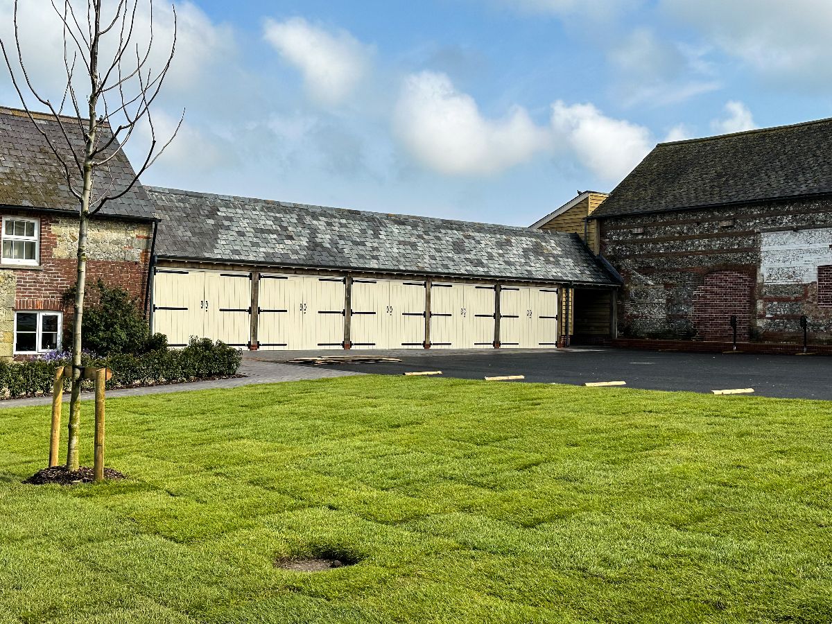 3 bed character property to rent in Back Lane, Bowerchalke, Salisbury  - Property Image 24
