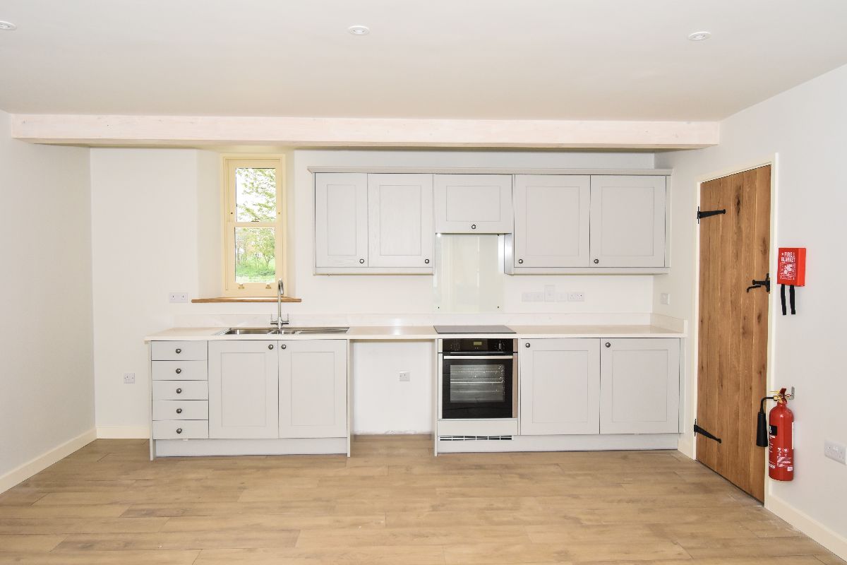 2 bed character property to rent in Back Lane, Bowerchalke, Salisbury 3