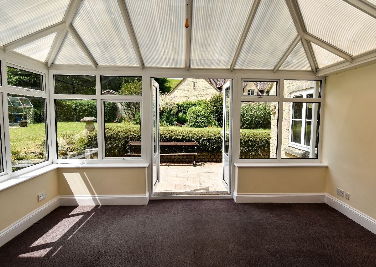 3 bed detached house to rent in Teffont, Salisbury 6