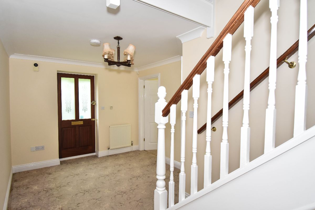 3 bed detached house to rent in Teffont, Salisbury 9