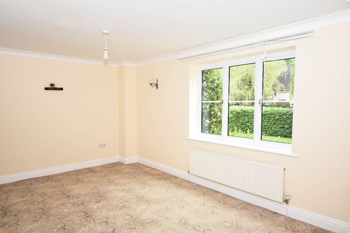 3 bed detached house to rent in Teffont, Salisbury 10