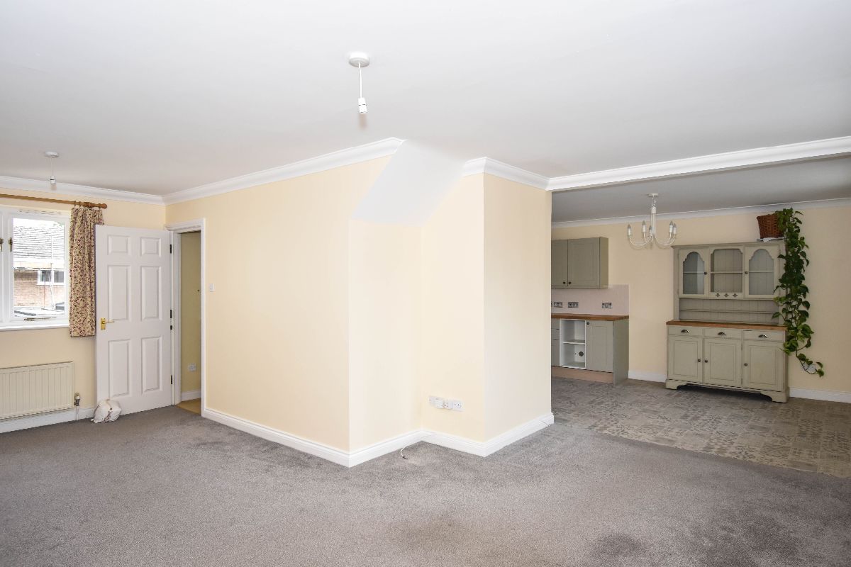 4 bed terraced house to rent in Shaftesbury Road, Salisbury  - Property Image 8