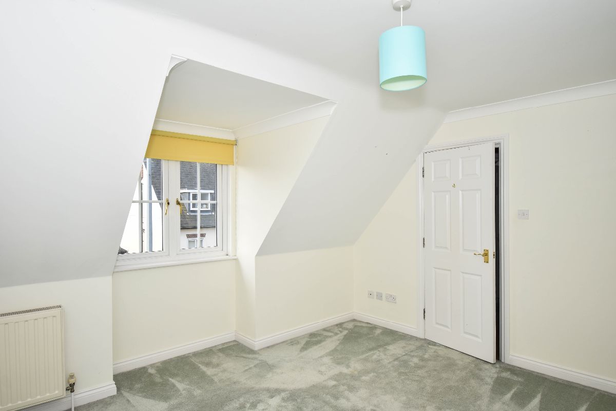 4 bed terraced house to rent in Shaftesbury Road, Salisbury  - Property Image 10