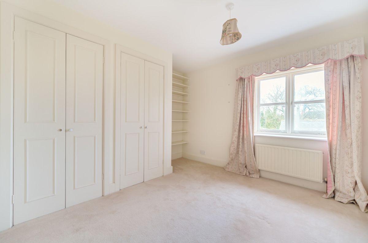 4 bed character property to rent in Bowerchalke, Salisbury 16