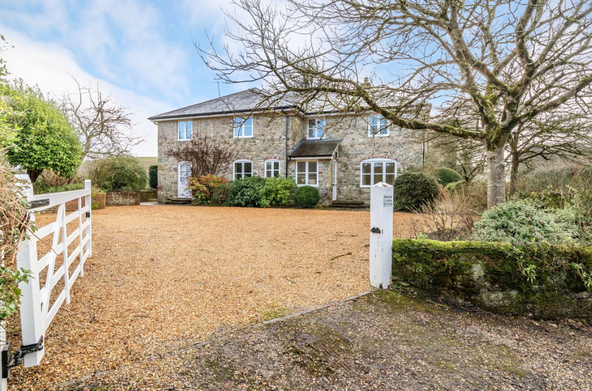 4 bed character property to rent in Bowerchalke, Salisbury  - Property Image 24