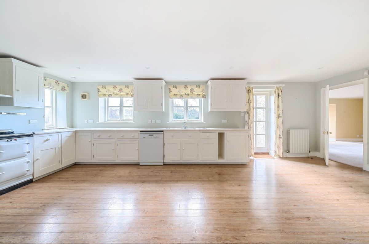 4 bed character property to rent in Bowerchalke, Salisbury 9