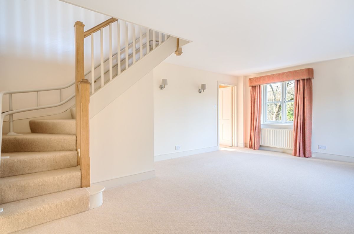 4 bed character property to rent in Bowerchalke, Salisbury 3