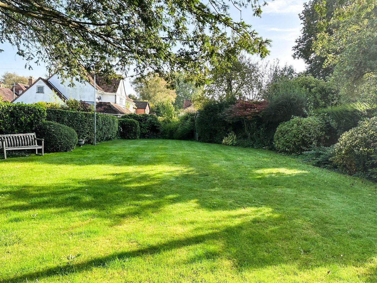 3 bed character property to rent in Coombe Bissett, Salisbury 19