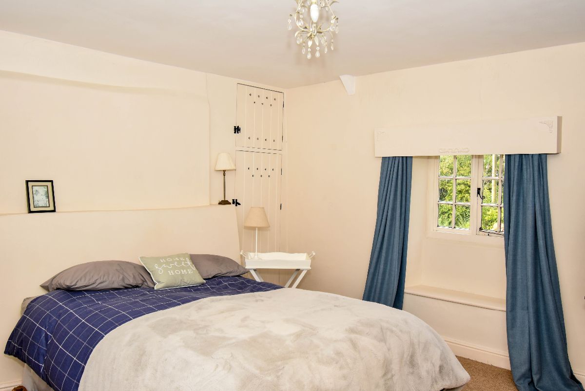 4 bed detached house to rent in Swallowcliffe, Salisbury 6