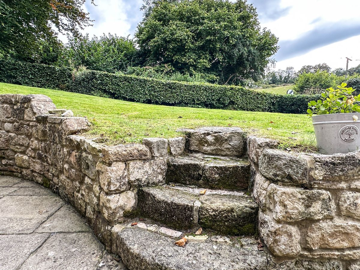 4 bed detached house to rent in Swallowcliffe, Salisbury 10