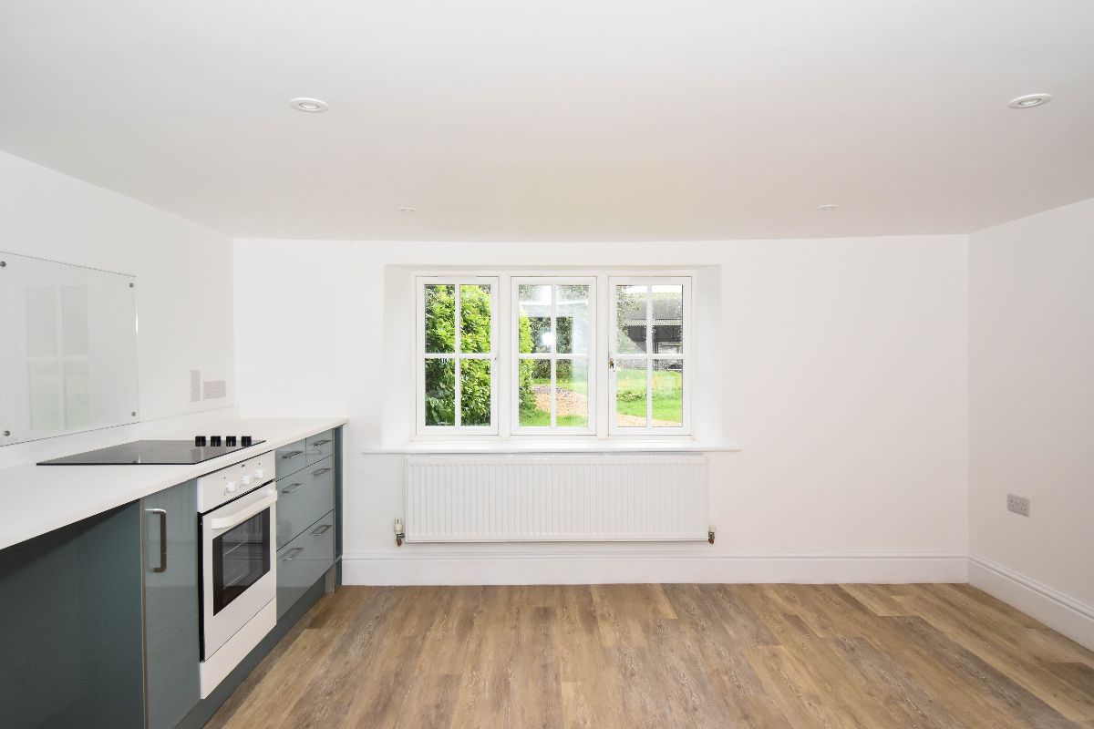 3 bed character property to rent in Quidham Street, Bowerchalke 5