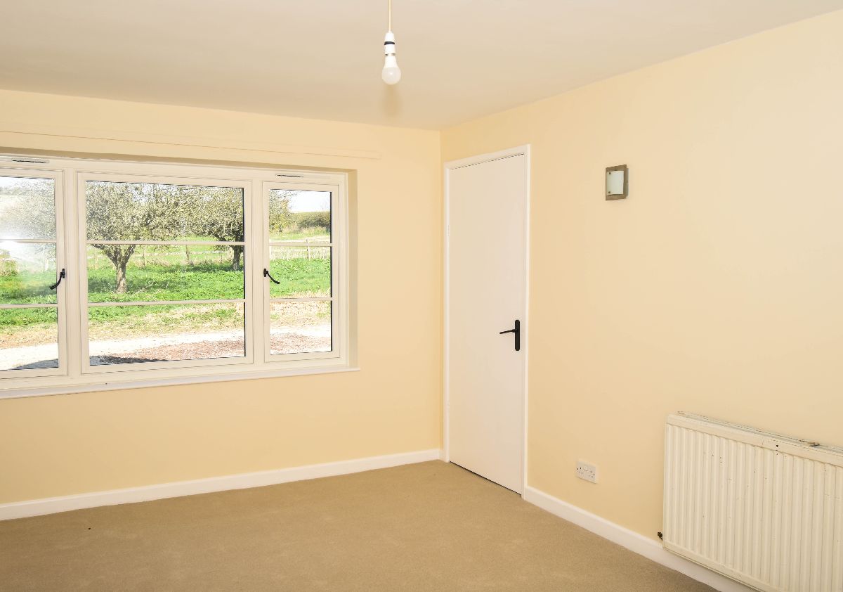 4 bed cottage to rent in Manor Farm Cottages, Salisbury 5