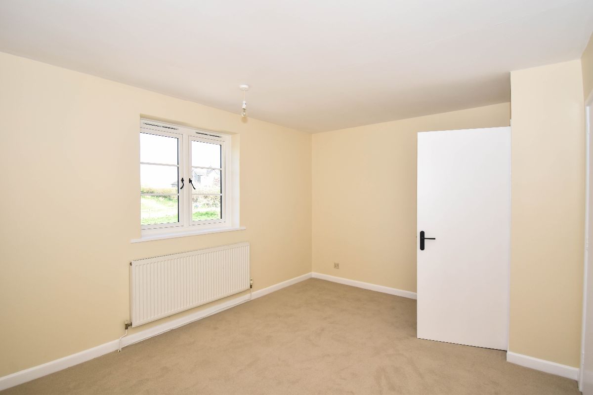 4 bed cottage to rent in Manor Farm Cottages, Salisbury 12