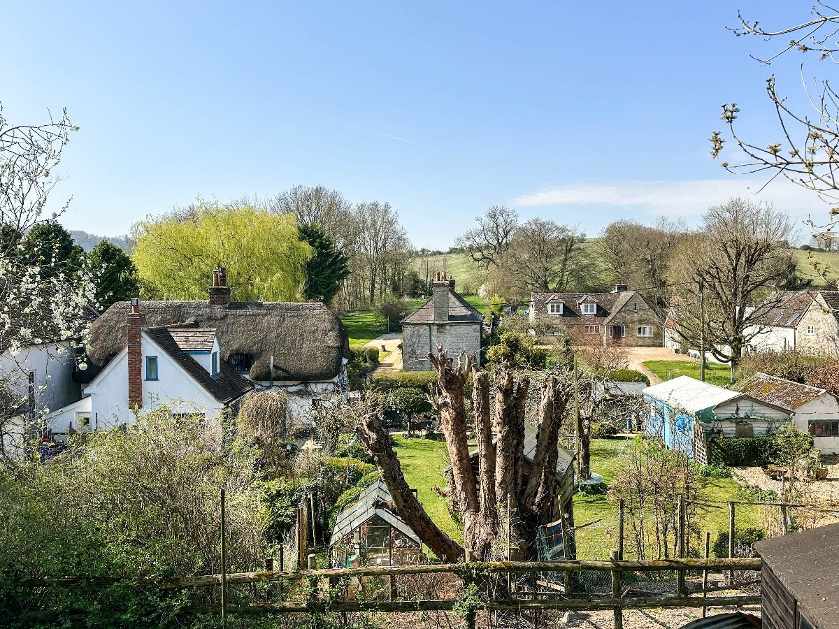 4 bed cottage to rent in Manor Farm Cottages, Salisbury 13