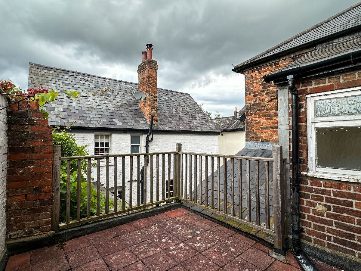 1 bed flat to rent in Wilton, Salisbury 10