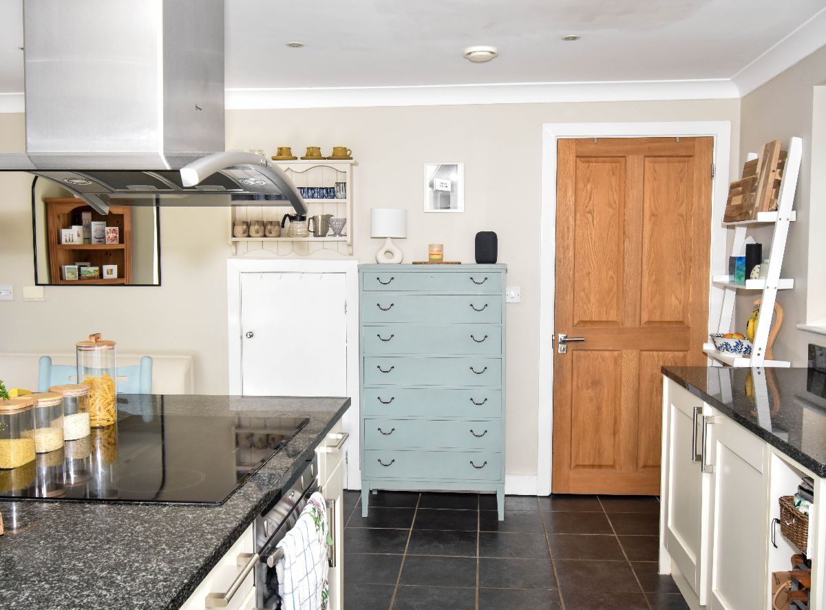 3 bed semi-detached house to rent in Alderbury, Salisbury  - Property Image 7