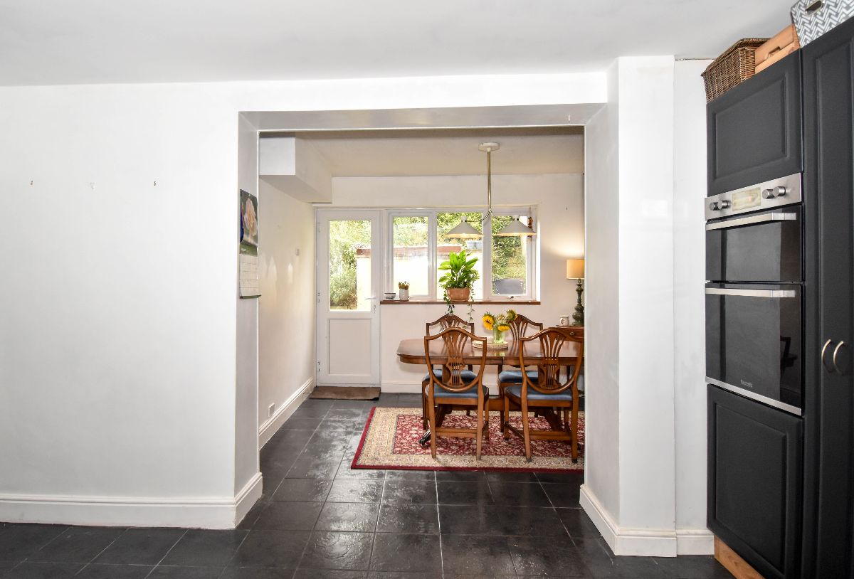 5 bed semi-detached house to rent in Shaftesbury Road, Salisbury 7