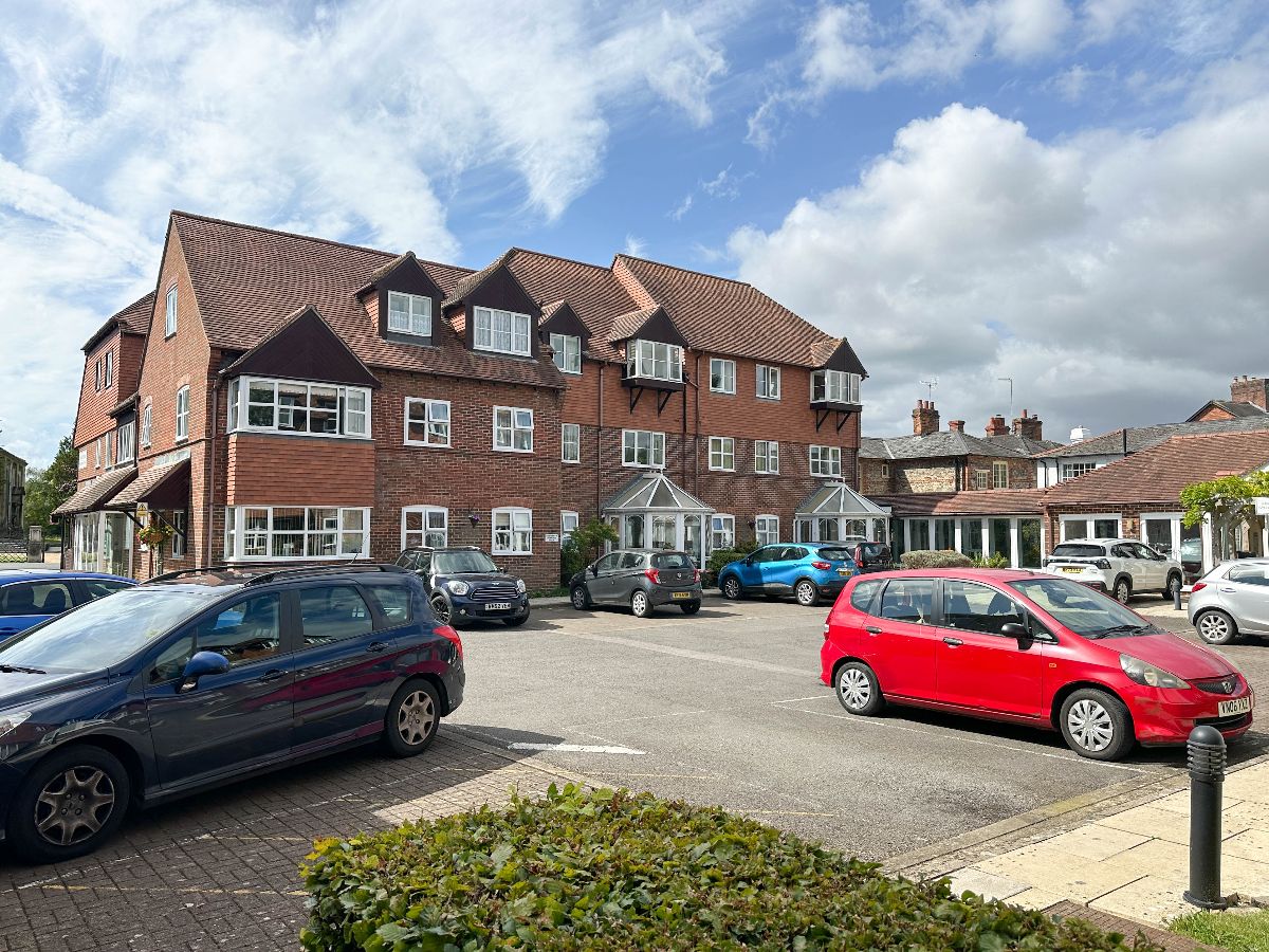 1 bed flat to rent in West Street, Wilton, Salisbury 13