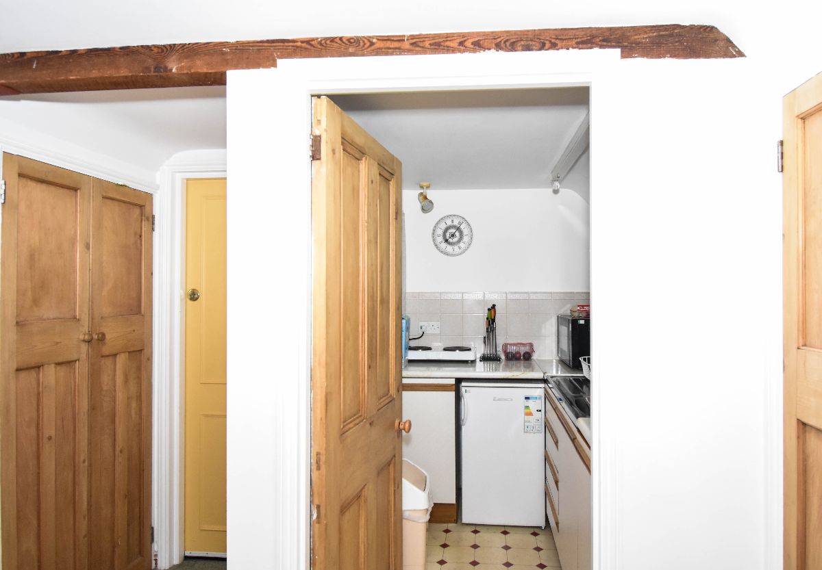 1 bed studio flat to rent in Middle Woodford, Salisbury  - Property Image 7