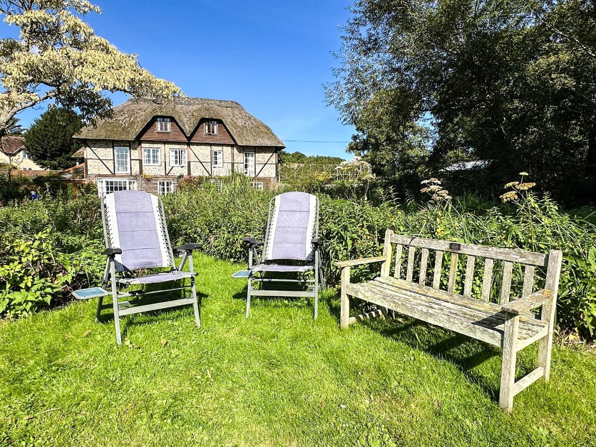 1 bed studio flat to rent in Middle Woodford, Salisbury 9