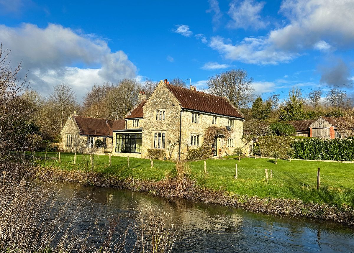 4 bed detached house to rent in Fisherton De La Mere, Warminster  - Property Image 1