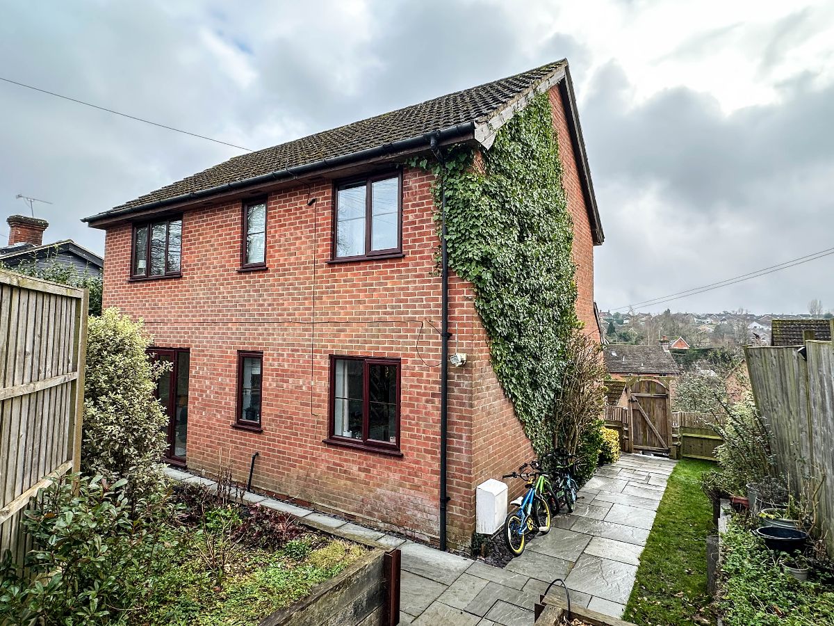 4 bed detached house to rent in Bennett Close, Salisbury  - Property Image 15