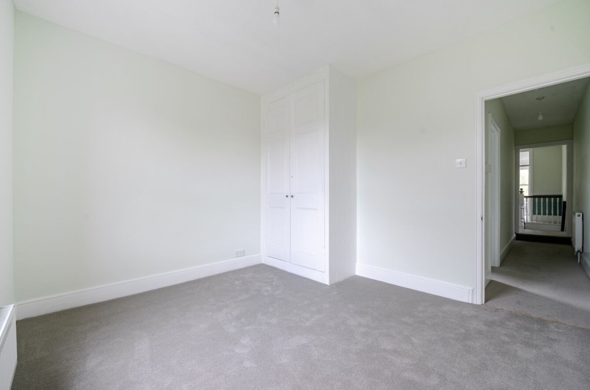 3 bed detached house to rent in Mill Road, Salisbury 11