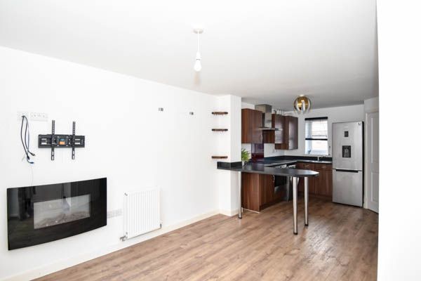 3 bed end of terrace house to rent in Good Lane, Salisbury  - Property Image 5