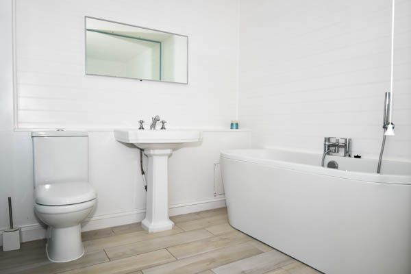 4 bed character property to rent in Downton, Salisbury  - Property Image 17