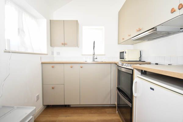 1 bed bungalow to rent in The Street, Chilmark  - Property Image 12