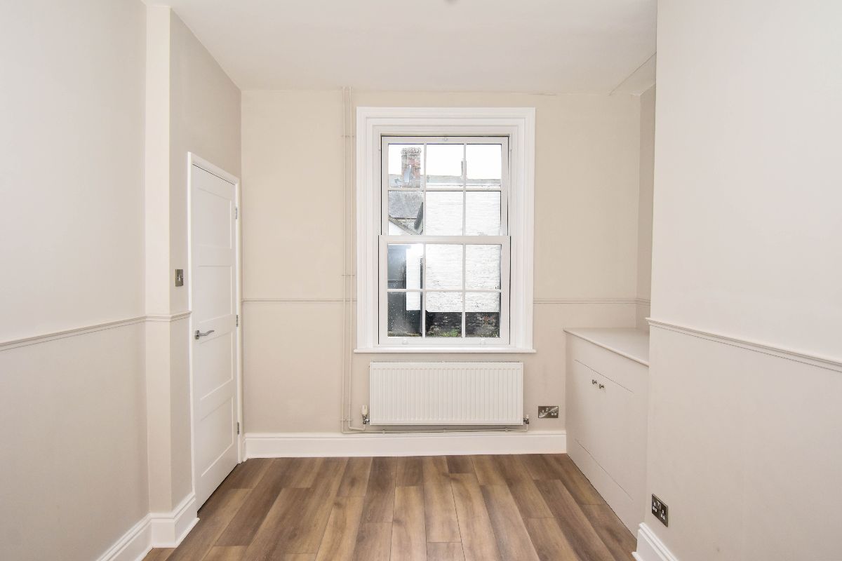 3 bed detached house to rent in Russell Street, Wilton  - Property Image 2