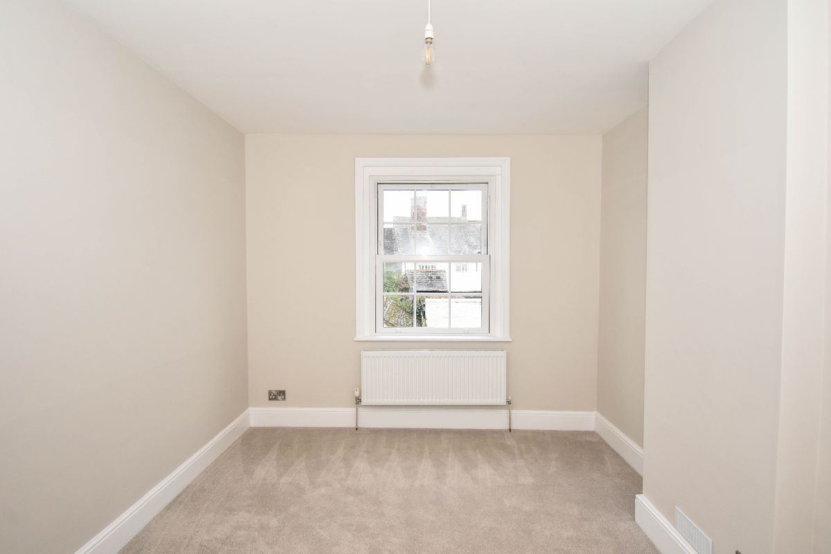 3 bed detached house to rent in Russell Street, Wilton  - Property Image 13