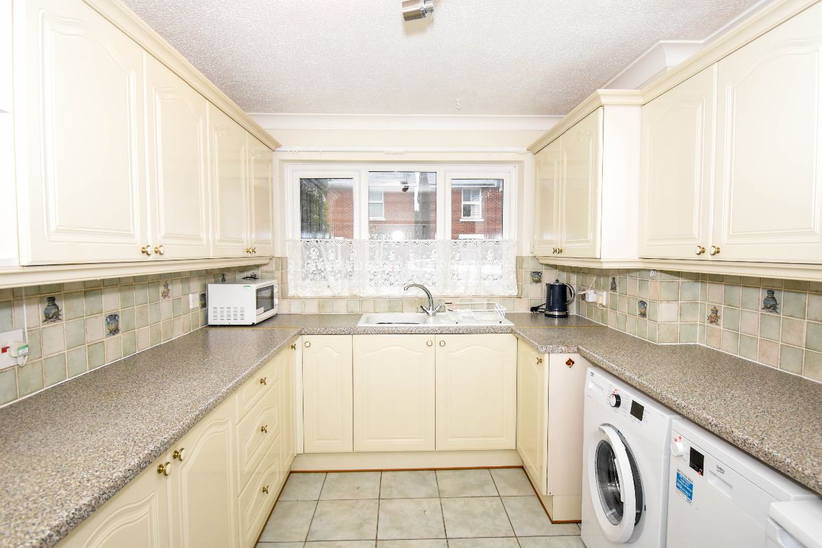 3 bed terraced house to rent in Ashley Road  - Property Image 6