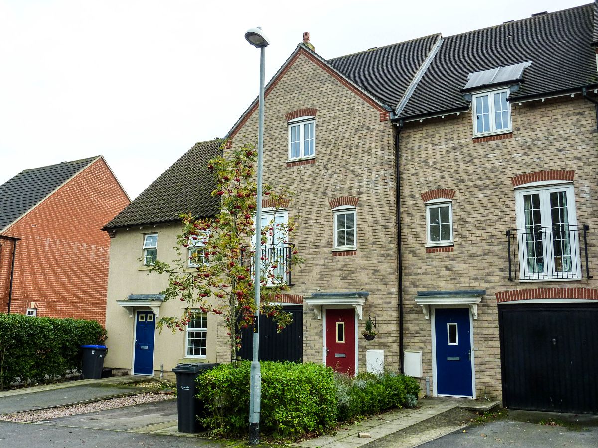 3 bed terraced house to rent in Wellworthy Drive, Salisbury 10
