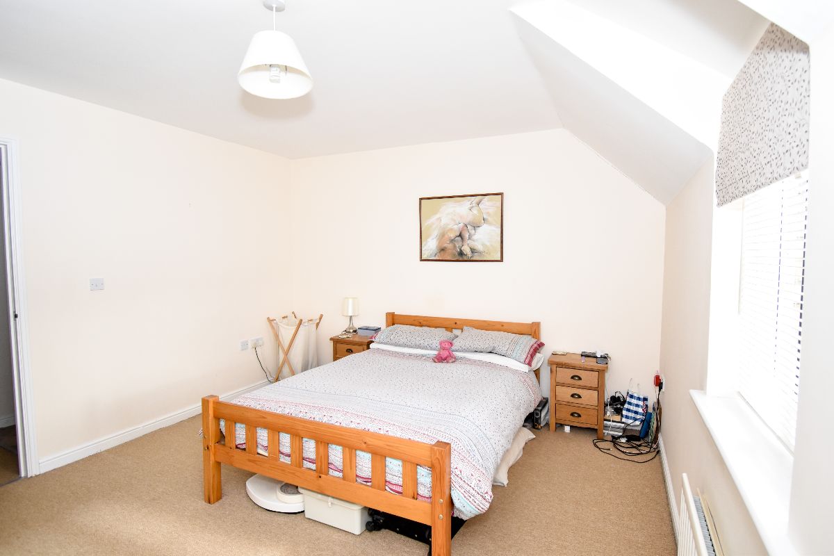 3 bed terraced house to rent in Wellworthy Drive, Salisbury  - Property Image 7