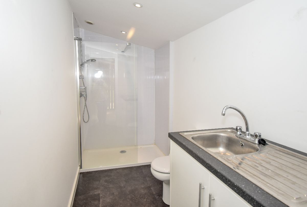 2 bed cottage to rent in Clarendon Park, Salisbury 12