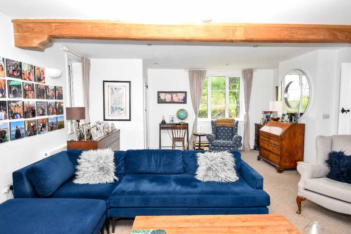 4 bed character property to rent in Clarendon Park, Salisbury 5