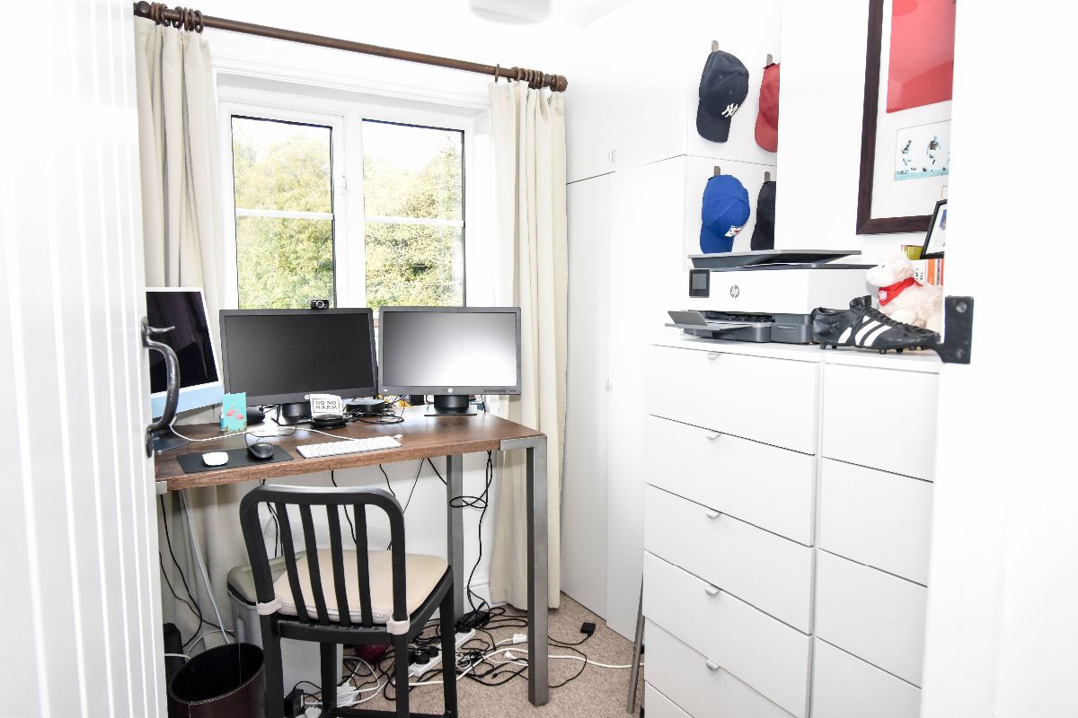 4 bed character property to rent in Clarendon Park, Salisbury 14