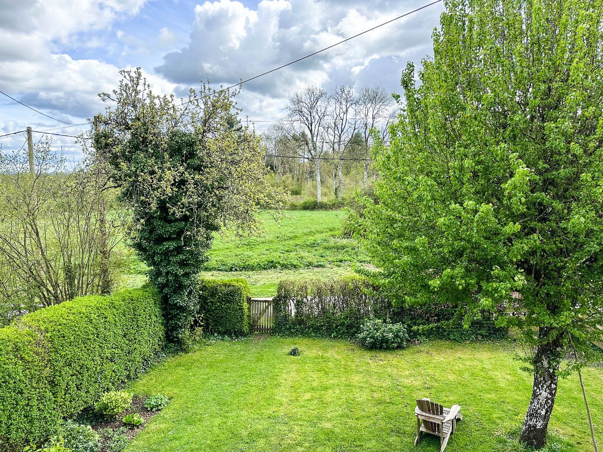 4 bed character property to rent in Clarendon Park, Salisbury 1