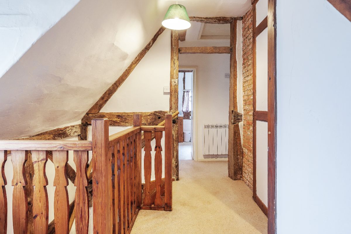 3 bed cottage for sale in Landford, Salisbury 18