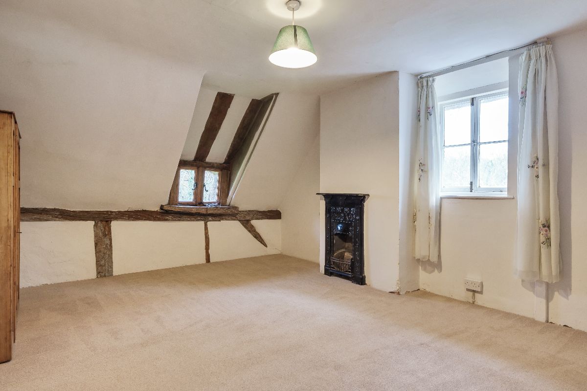 3 bed cottage for sale in Landford, Salisbury 19