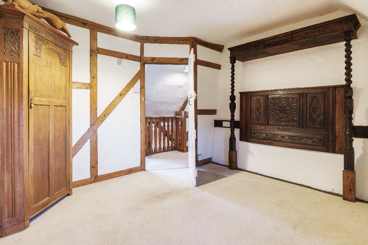 3 bed cottage for sale in Landford, Salisbury 22
