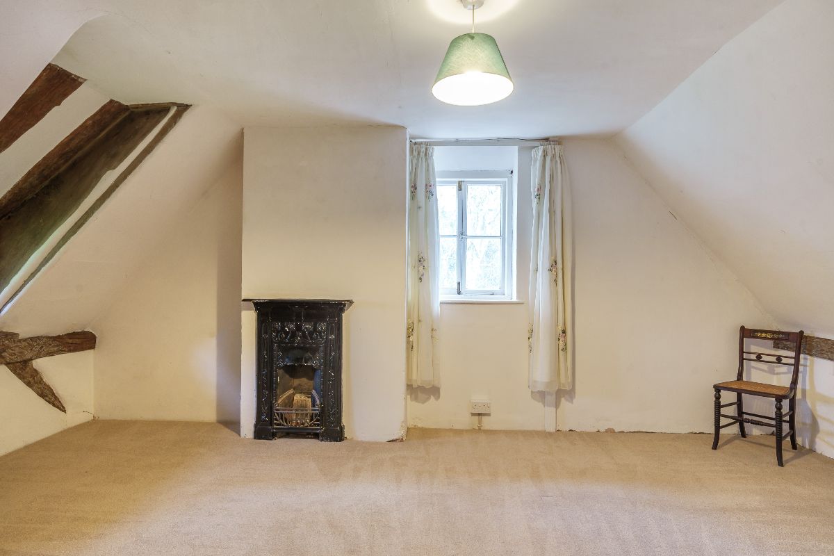 3 bed cottage for sale in Landford, Salisbury 23