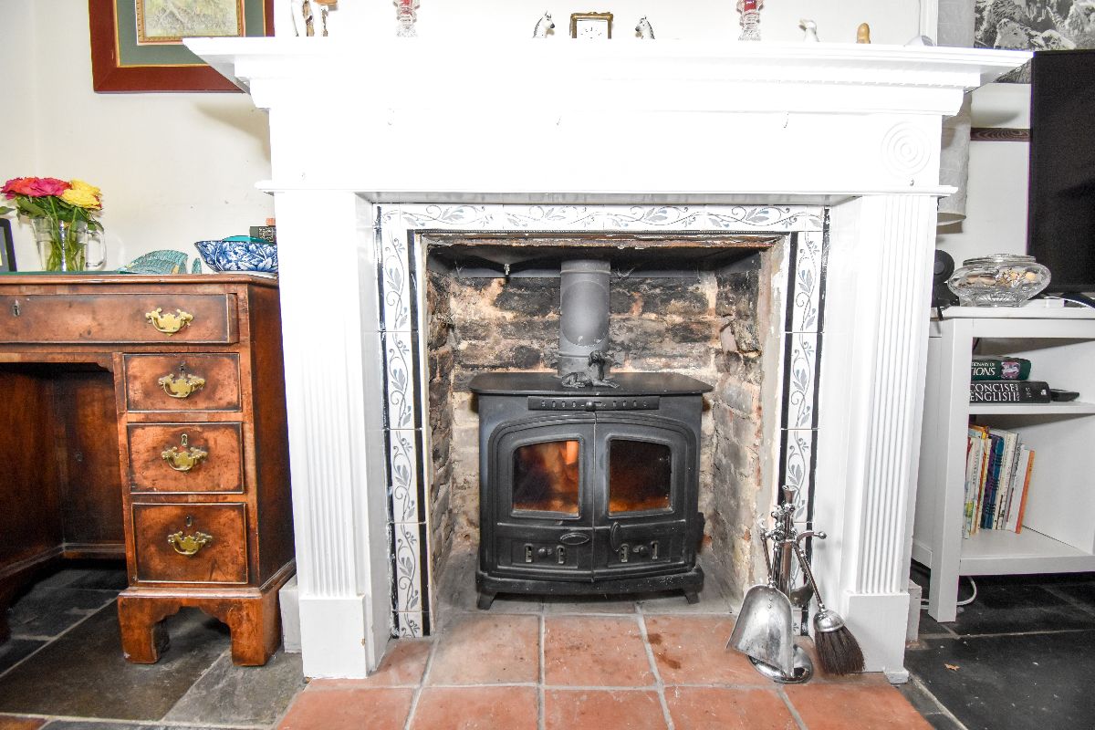 3 bed terraced house for sale in North Street, Salisbury 5