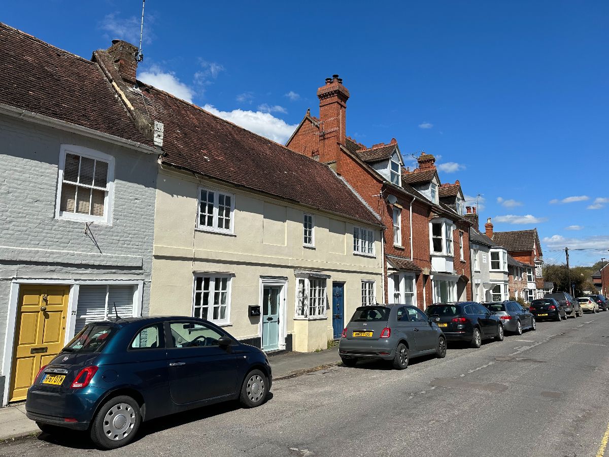 3 bed terraced house for sale in North Street, Salisbury 18