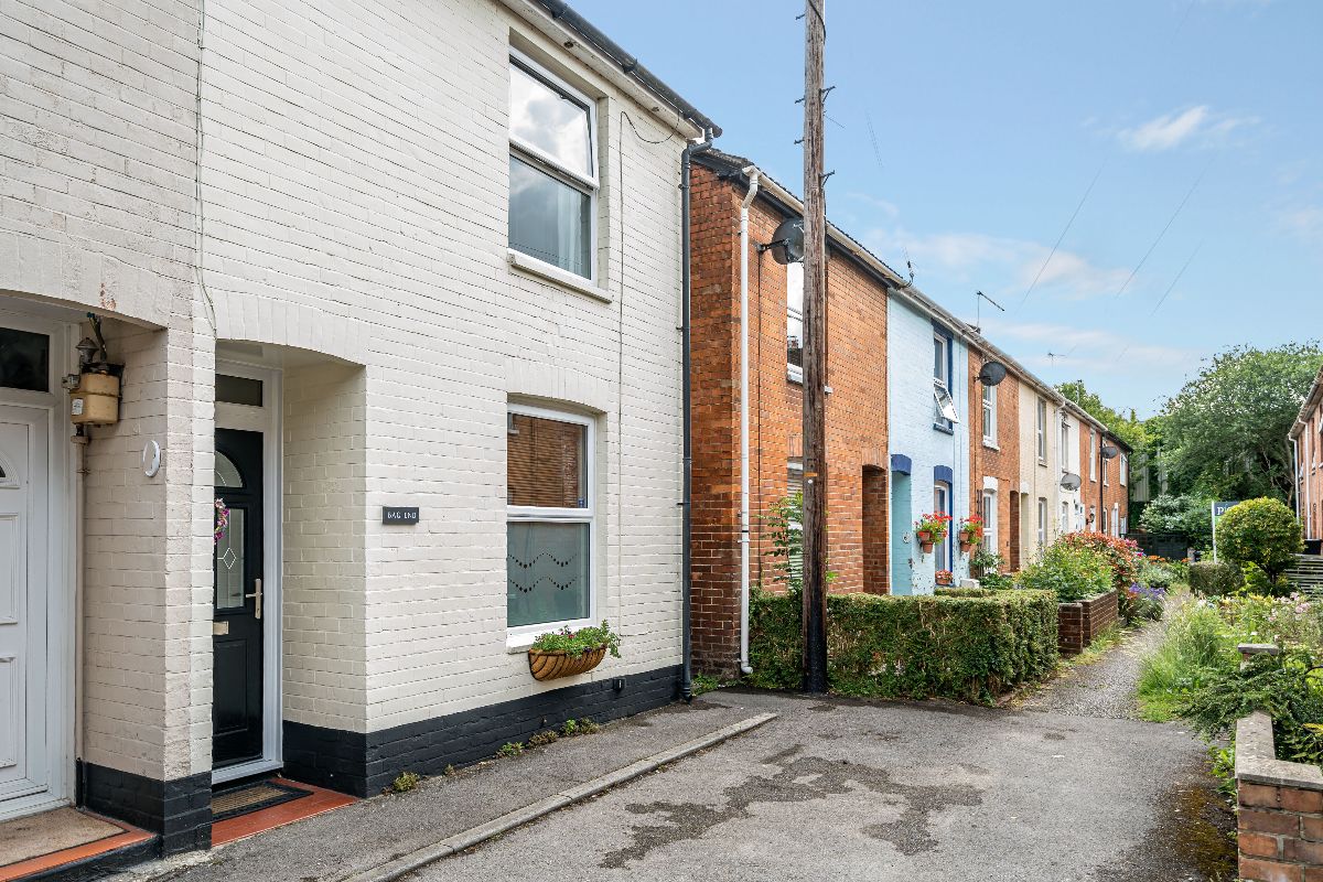 2 bed end of terrace house for sale in Riverside, Salisbury 16